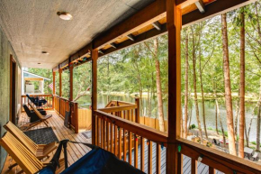 Lakefront Gig Harbor Home with Deck and Views